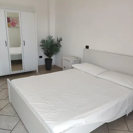 La Casetta Bianca Appartement *